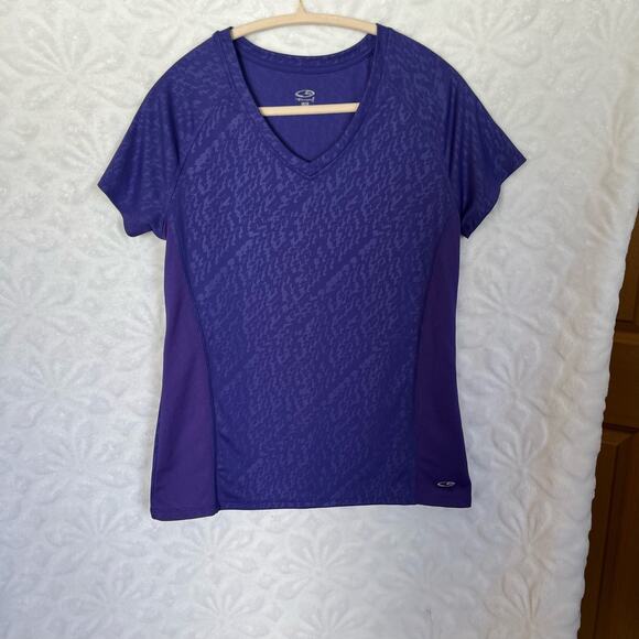 Champion Tops - Champion C9 purple athletic tshirt size M preowned excellent short sleeve